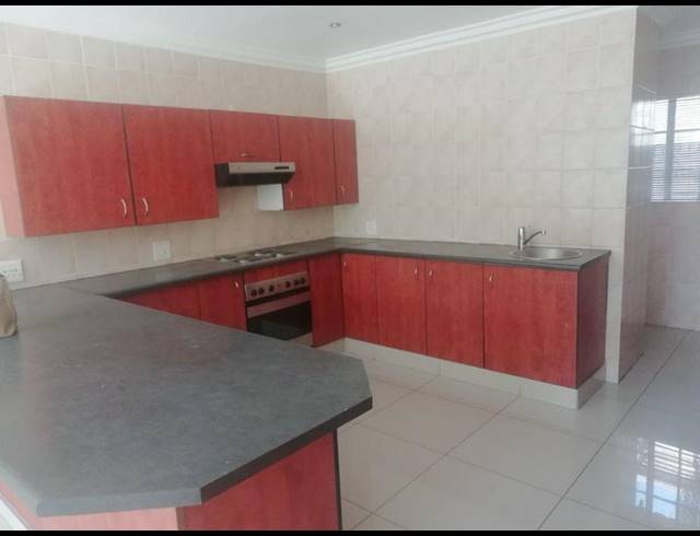 3 BEDROOM PROPERTY TO RENT IN ELDO MANOR